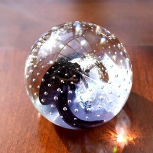 Caithness Reflections 94 Paperweight Collectors Club Scotland Controlled Bubble